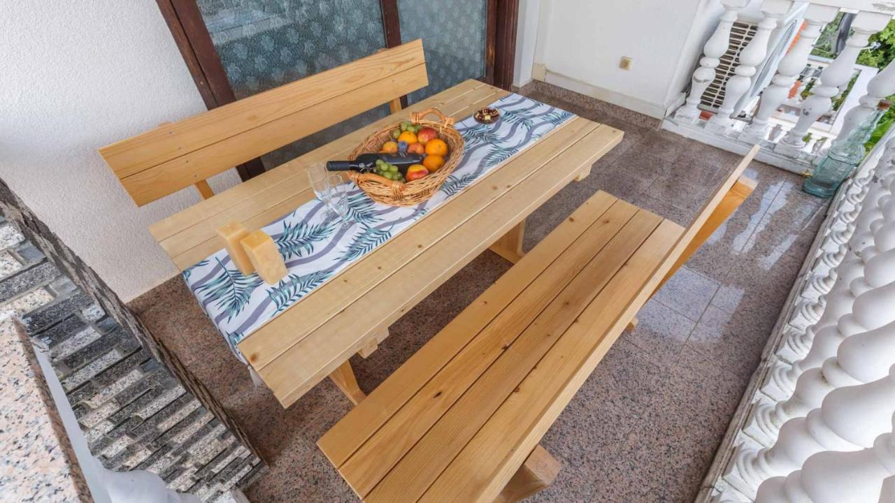 Apartman Mauro Malinska Luaran gambar