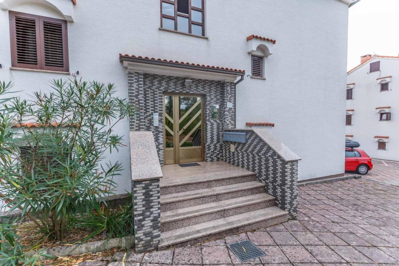 Apartman Mauro Malinska Luaran gambar
