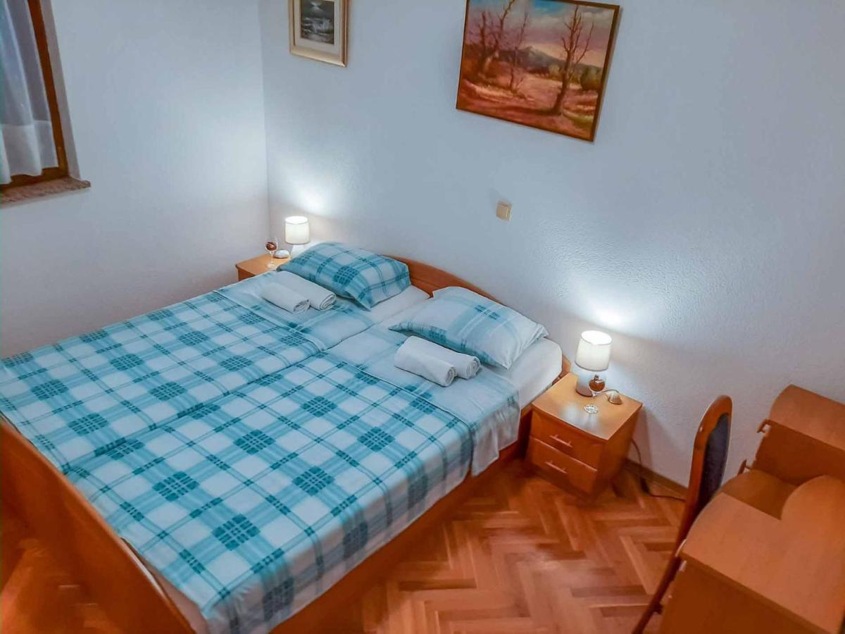 Apartman Mauro Malinska Luaran gambar