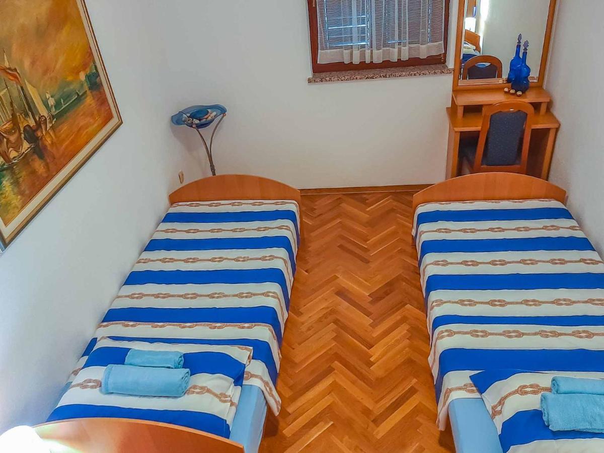 Apartman Mauro Malinska Luaran gambar