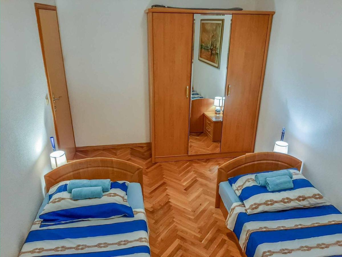 Apartman Mauro Malinska Luaran gambar