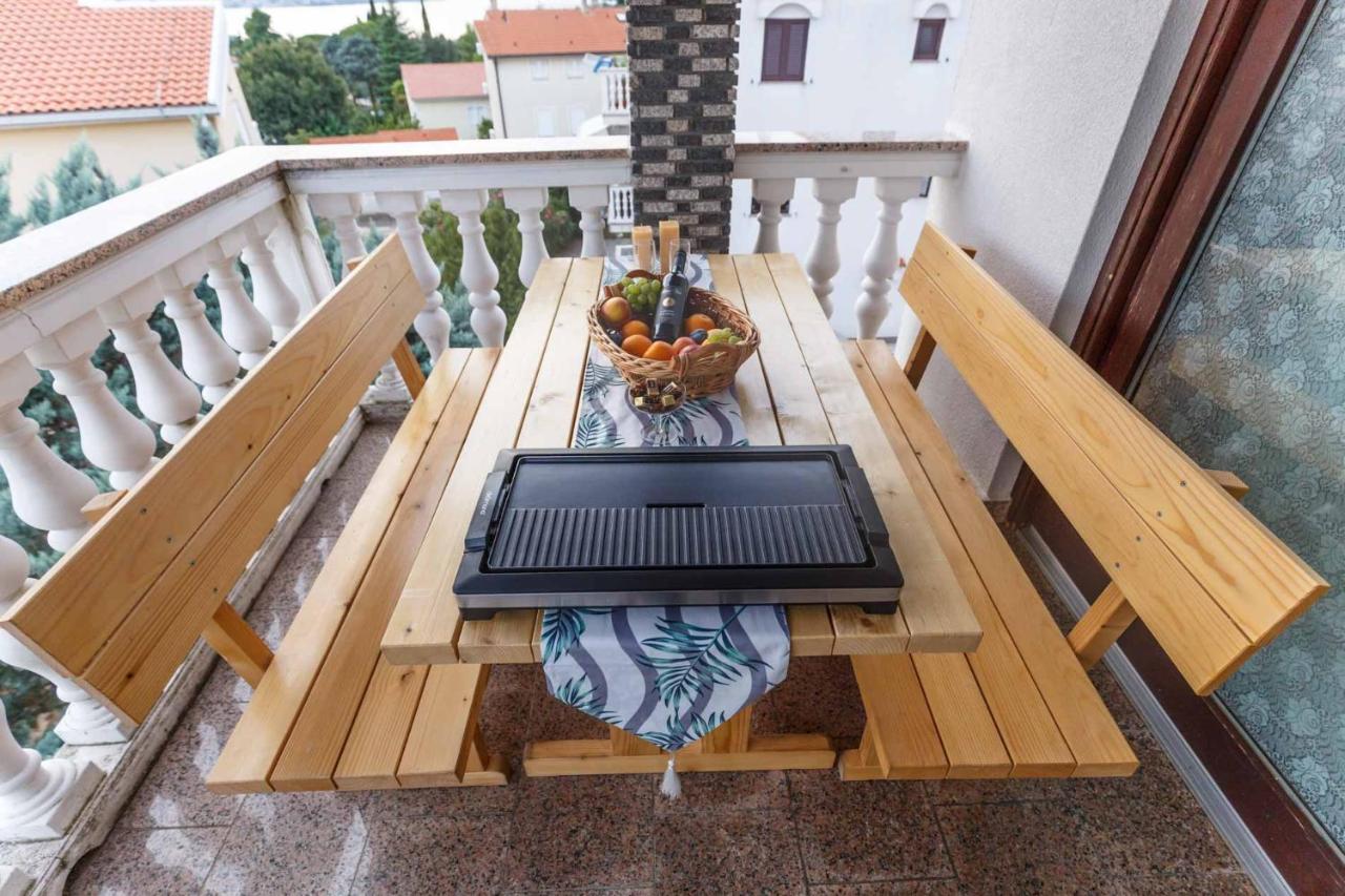 Apartman Mauro Malinska Luaran gambar