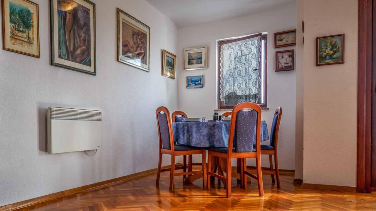 Apartman Mauro Malinska Luaran gambar