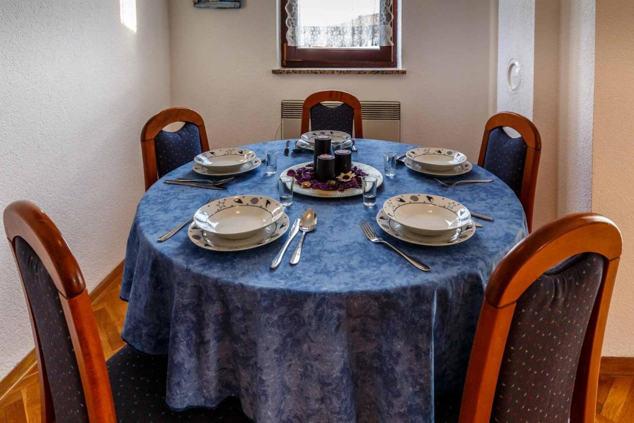 Apartman Mauro Malinska Luaran gambar
